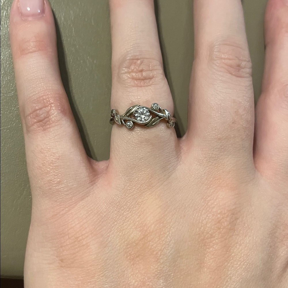 Charmed Aroma | Size 7 Ring